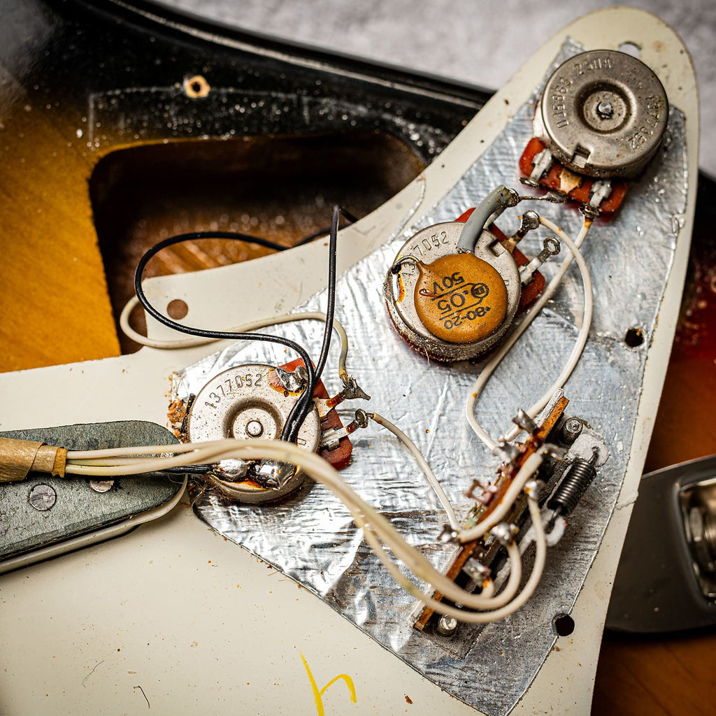 1966 - 1971 Fender Stratocaster with Maple Fretboard