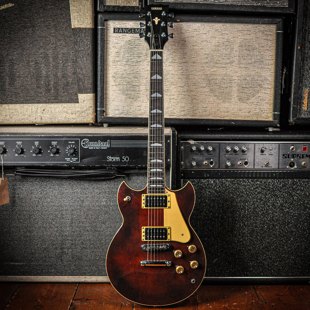 Yamaha SG800 Red 1981