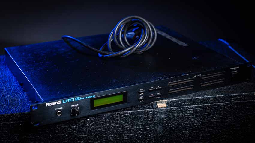 1988 - 1990 Roland U-110 PCM Sound Module