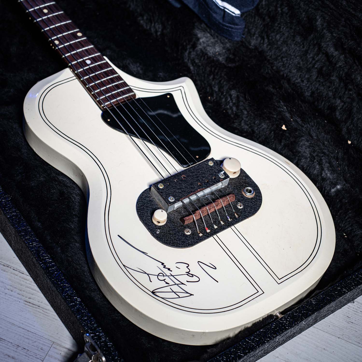 1950s Supro Ozark Model Ex Andy Fairweather Low Eric Clapton Tour