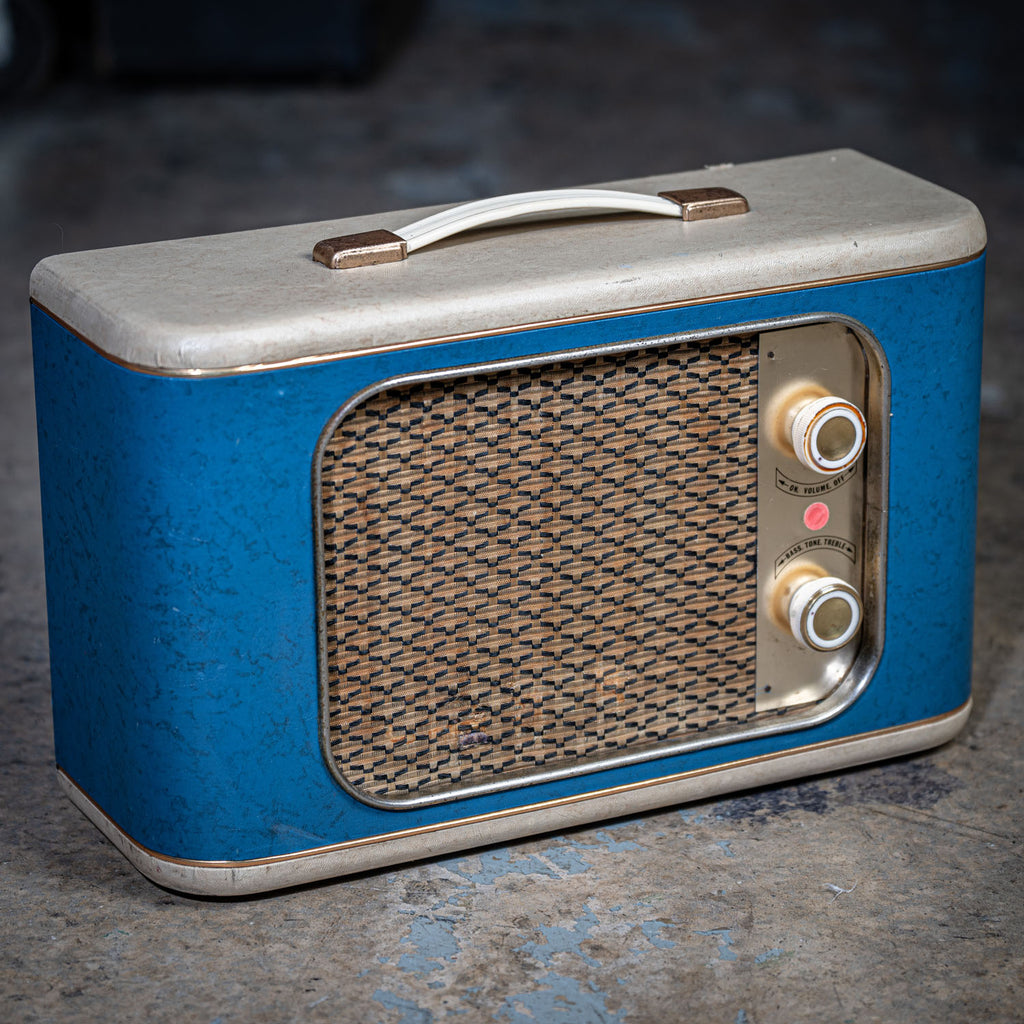 Selmer Little Giant Blue & Cream 1961