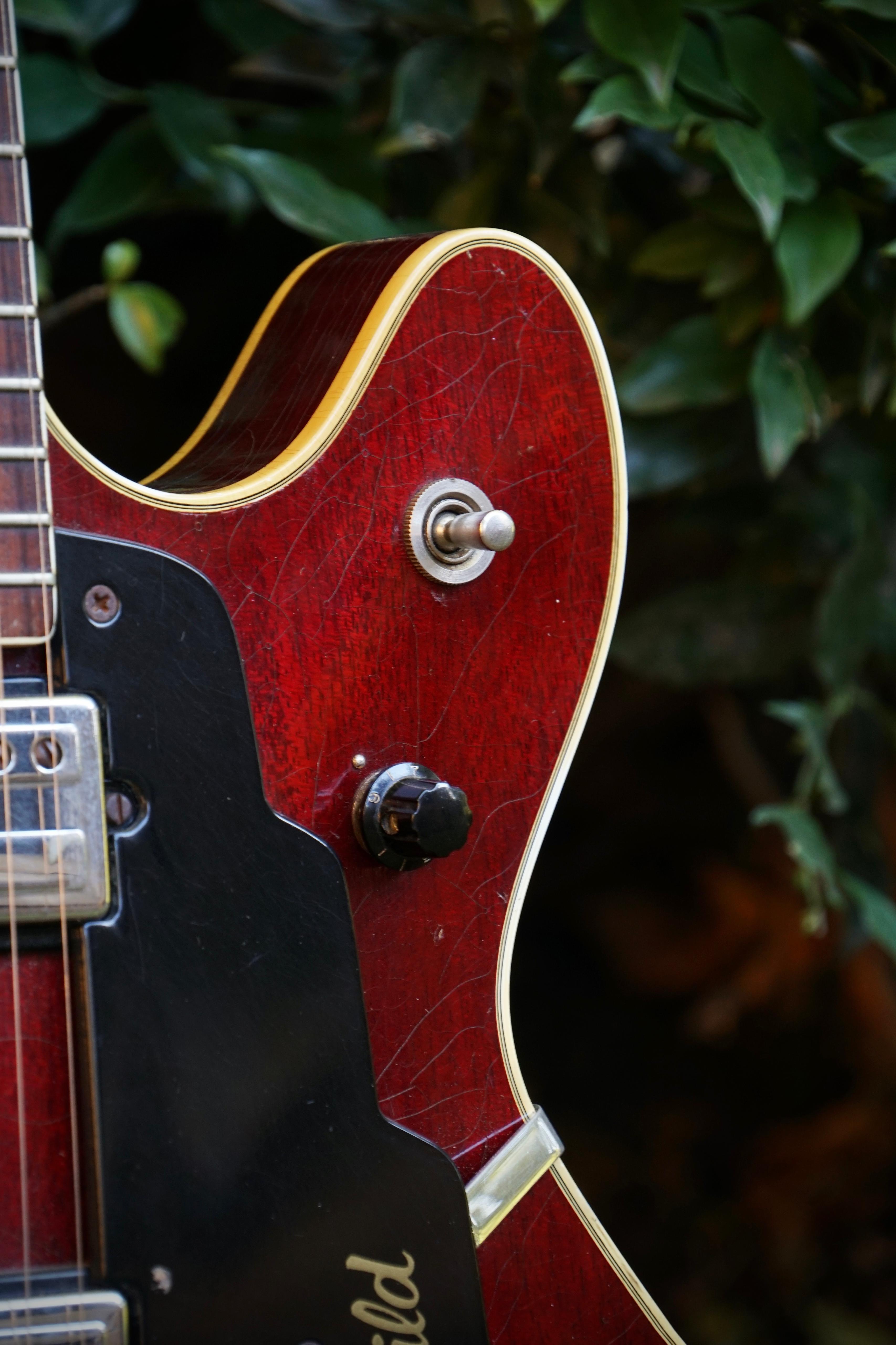 1974 Guild Starfire