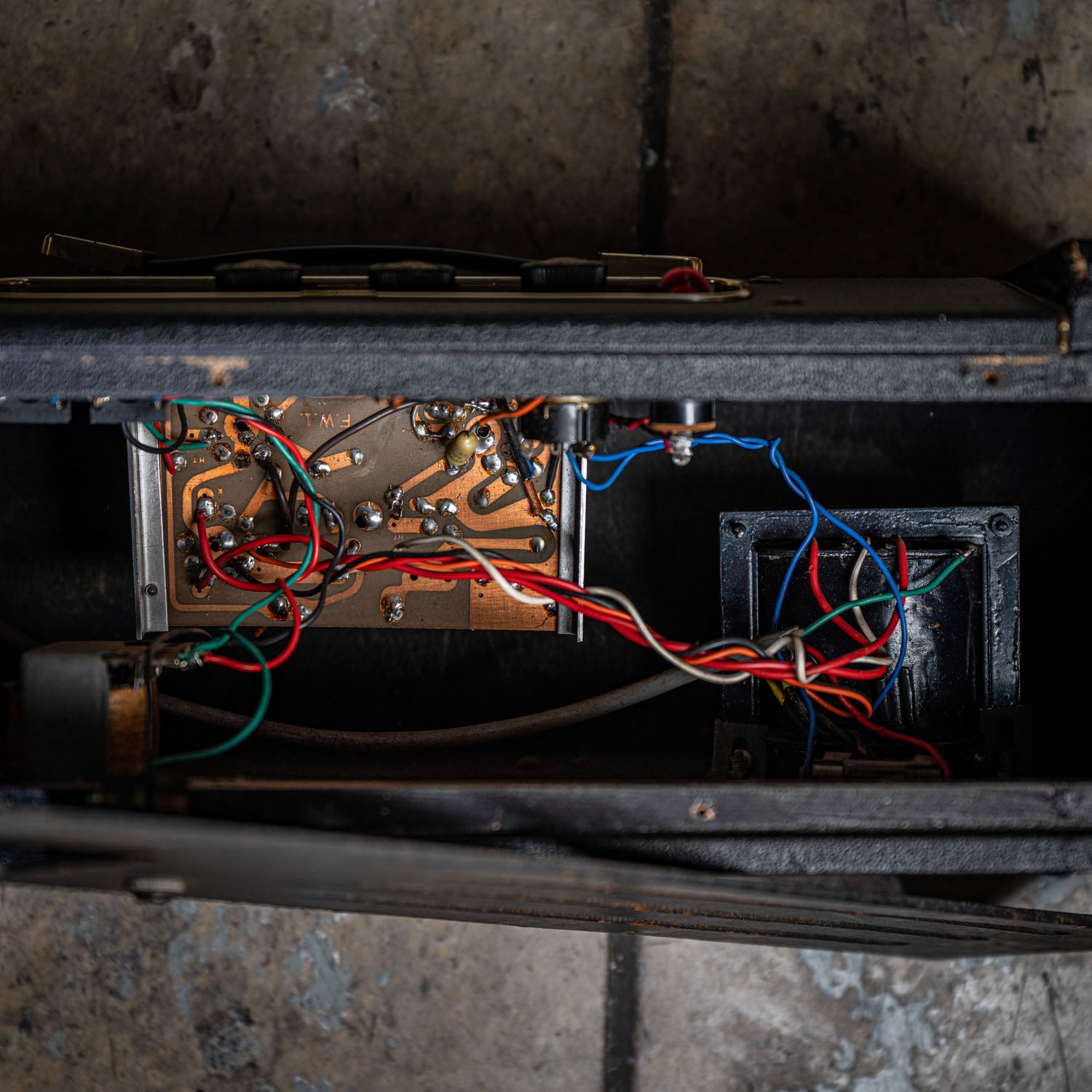 Selmer Futurama Bassist Piggyback head & cabinet Black 1963