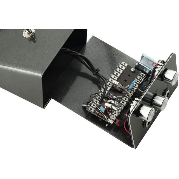 British Pedal Company Buzzaround Fuzz