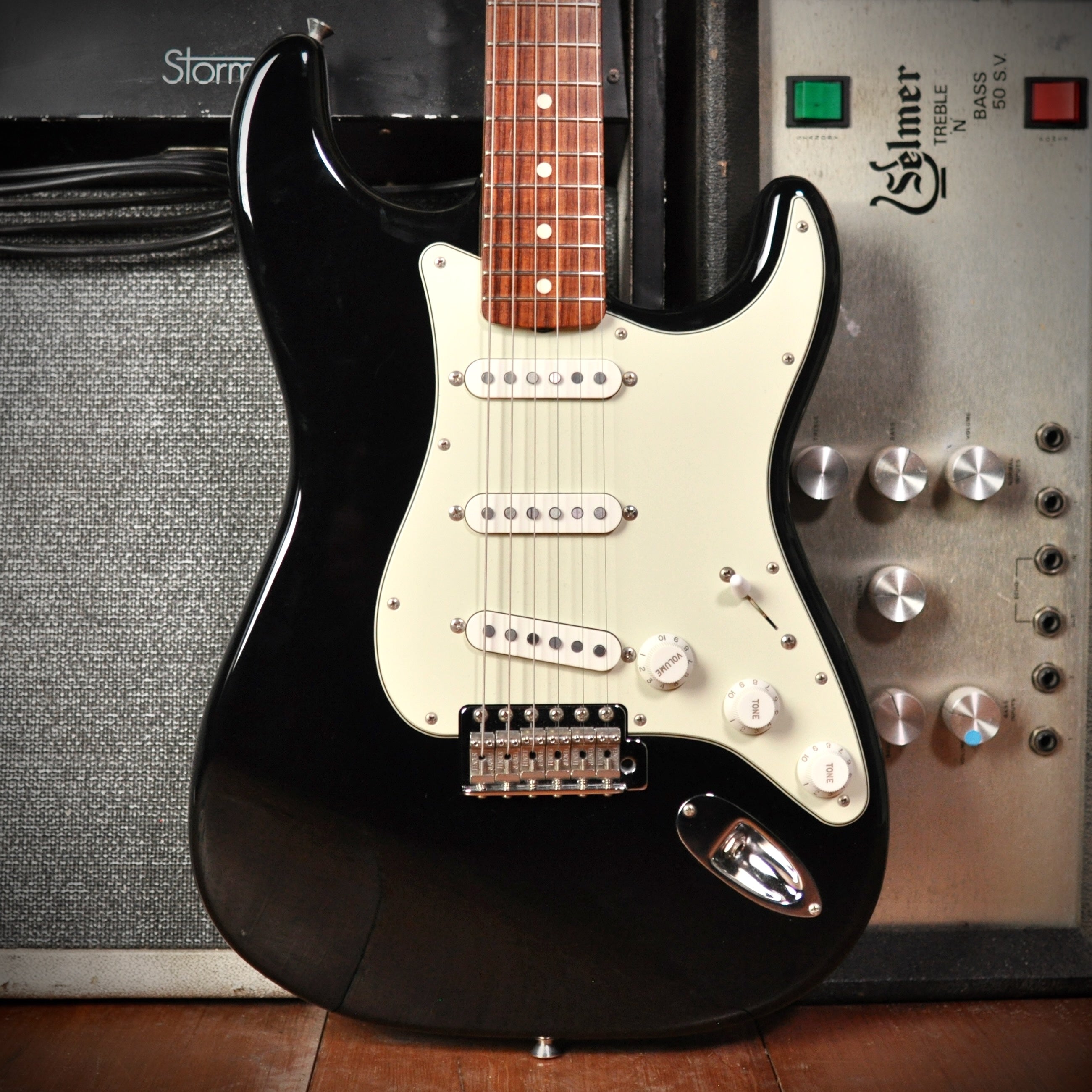 Fender Stratocaster MIJ Traditional II 60s 2020