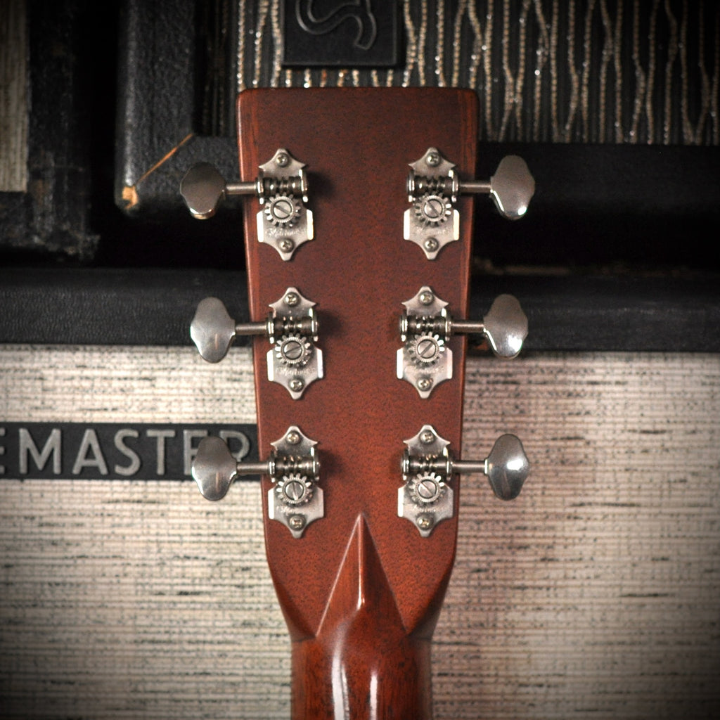 Martin HD-28V Natural 2006