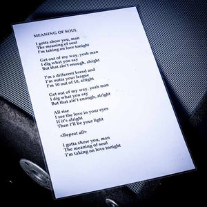 Descriptive image text