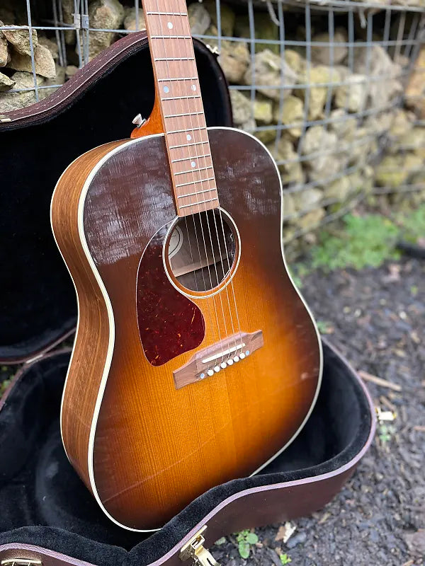 Gibson J45 Studio Left-Handed Sunburst 2002