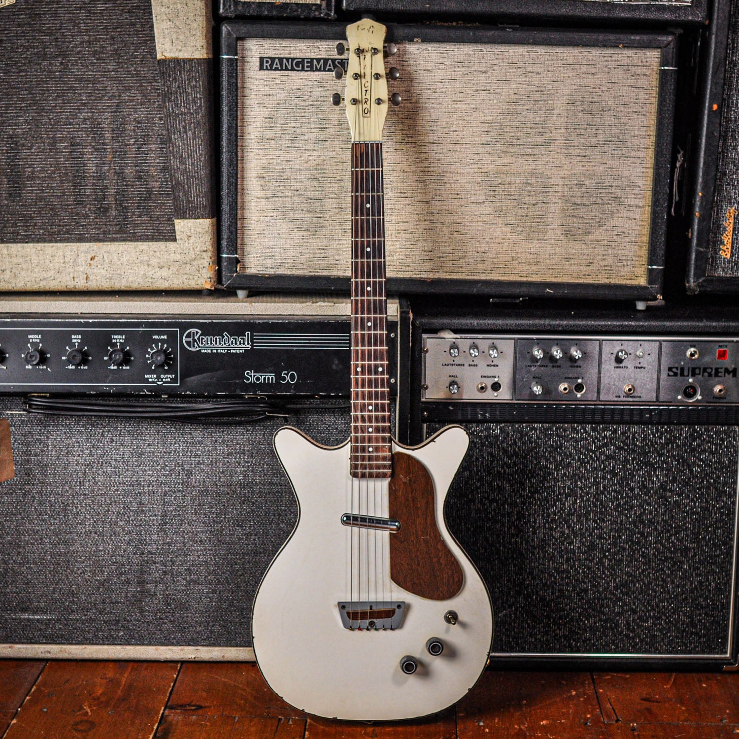 Danelectro 6016 DC-1 Deluxe White 1959